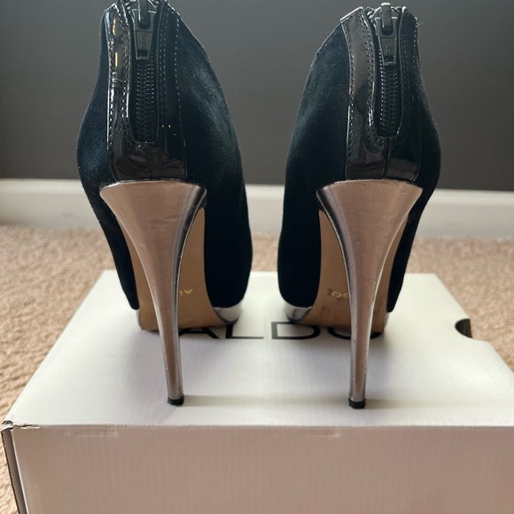 Aldo Suede Black Boots - Picture 7 of 7